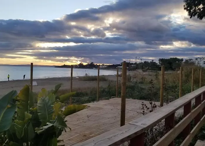 Beachfront Escape * 埃斯特波纳