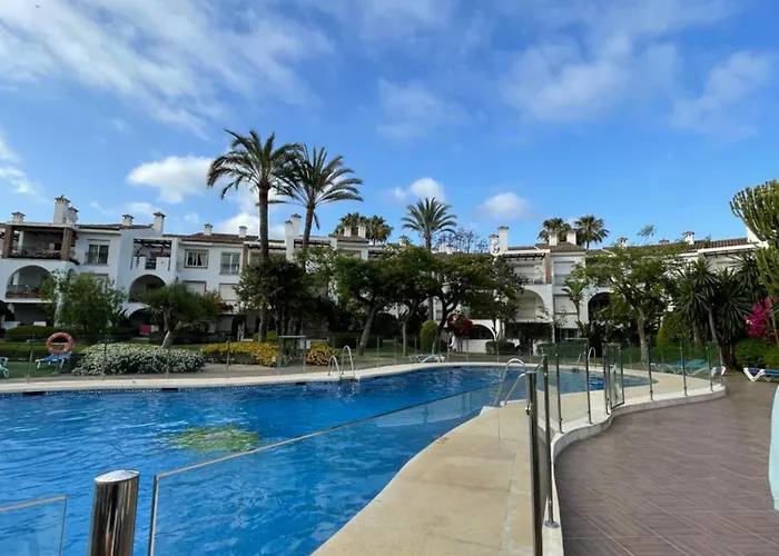 Beachfront Escape * Estepona