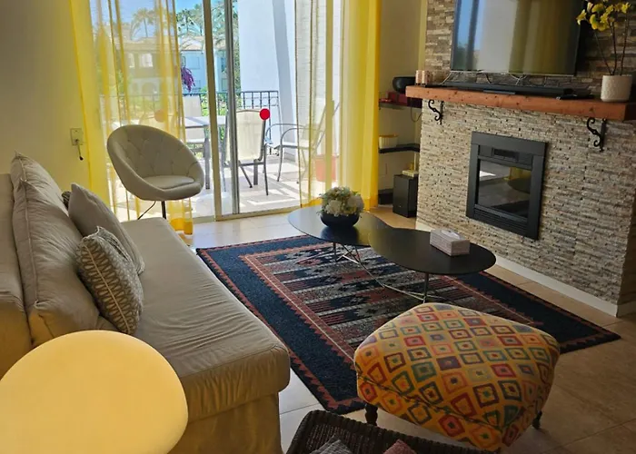 Beachfront Escape * Estepona