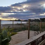 Beachfront Escape * Εστεπόνα