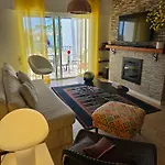Beachfront Escape * Εστεπόνα
