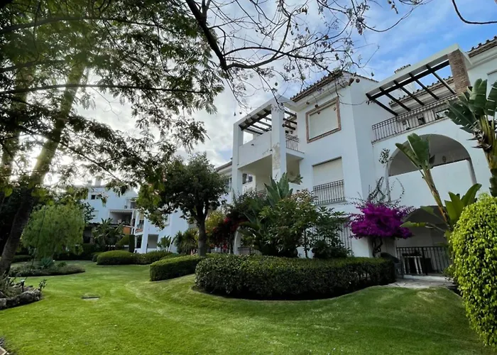 Beachfront Escape * Estepona