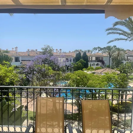 Apartment Beachfront Escape Estepona