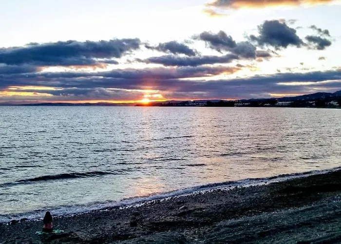 Beachfront Escape Διαμέρισμα Εστεπόνα