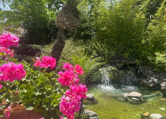 Διαμέρισμα Beachfront Escape *