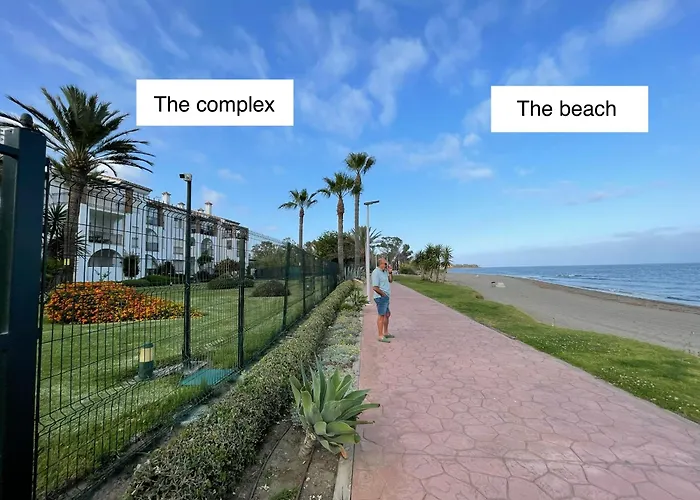 Beachfront Escape Διαμέρισμα