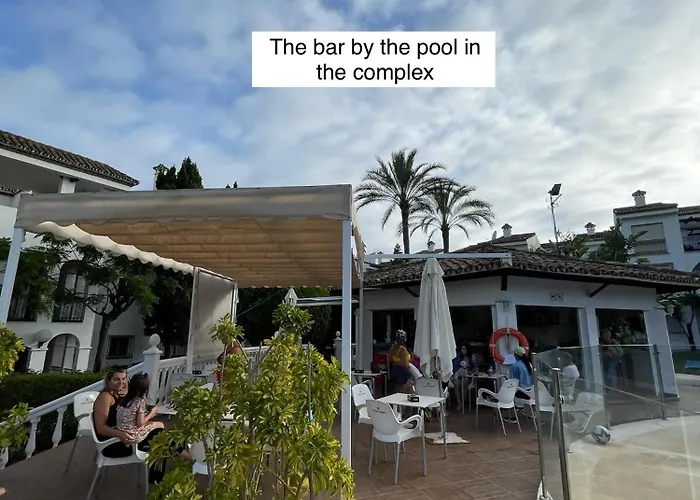 Beachfront Escape * Εστεπόνα