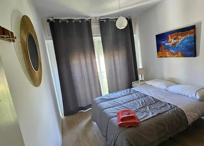 Beachfront Escape Διαμέρισμα Εστεπόνα