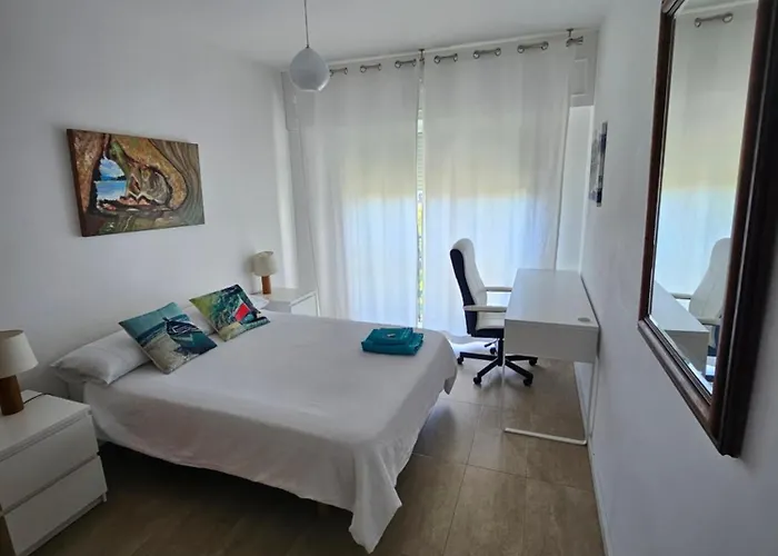 Beachfront Escape Διαμέρισμα